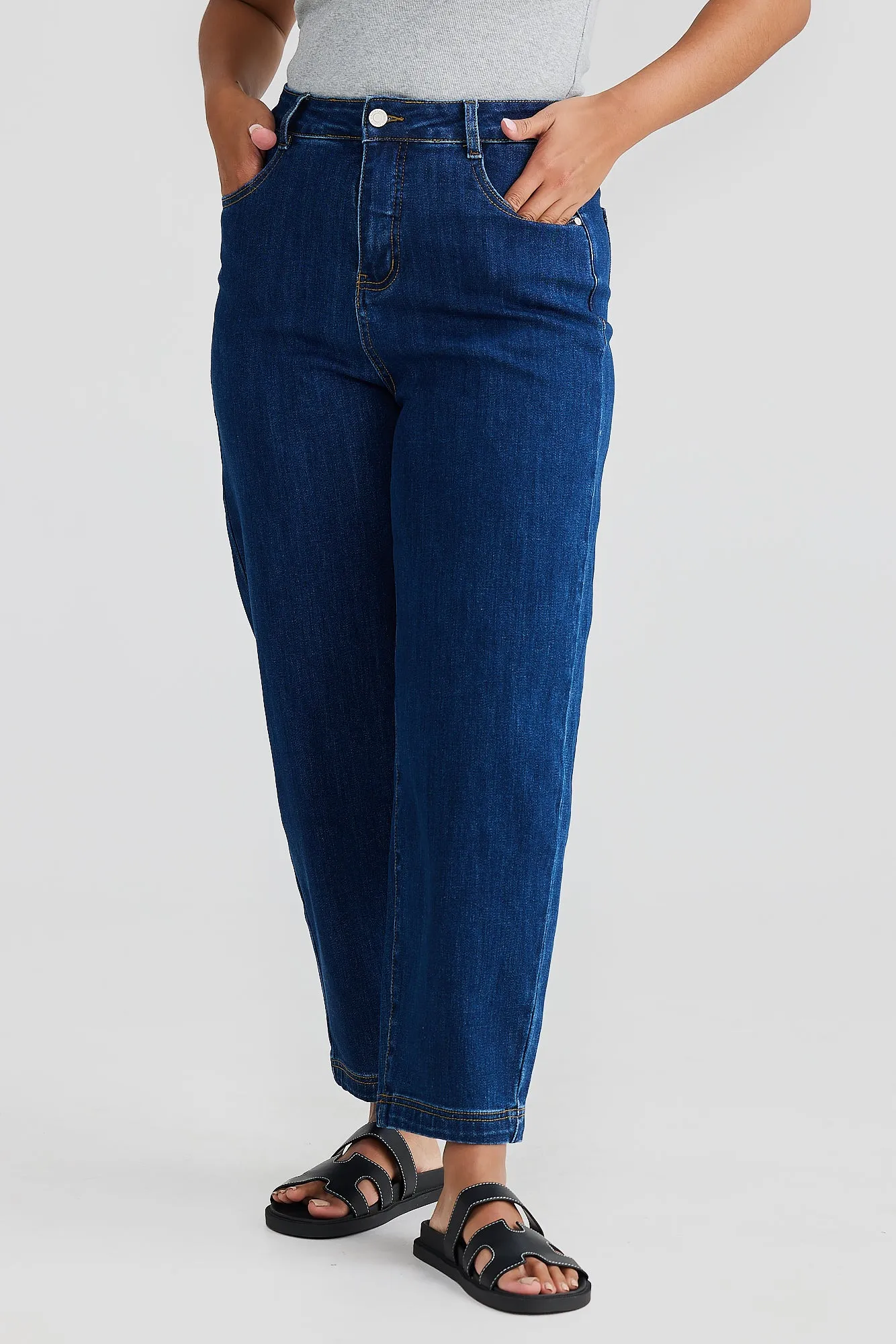 Core Barrel Leg Jean - Blue Denim