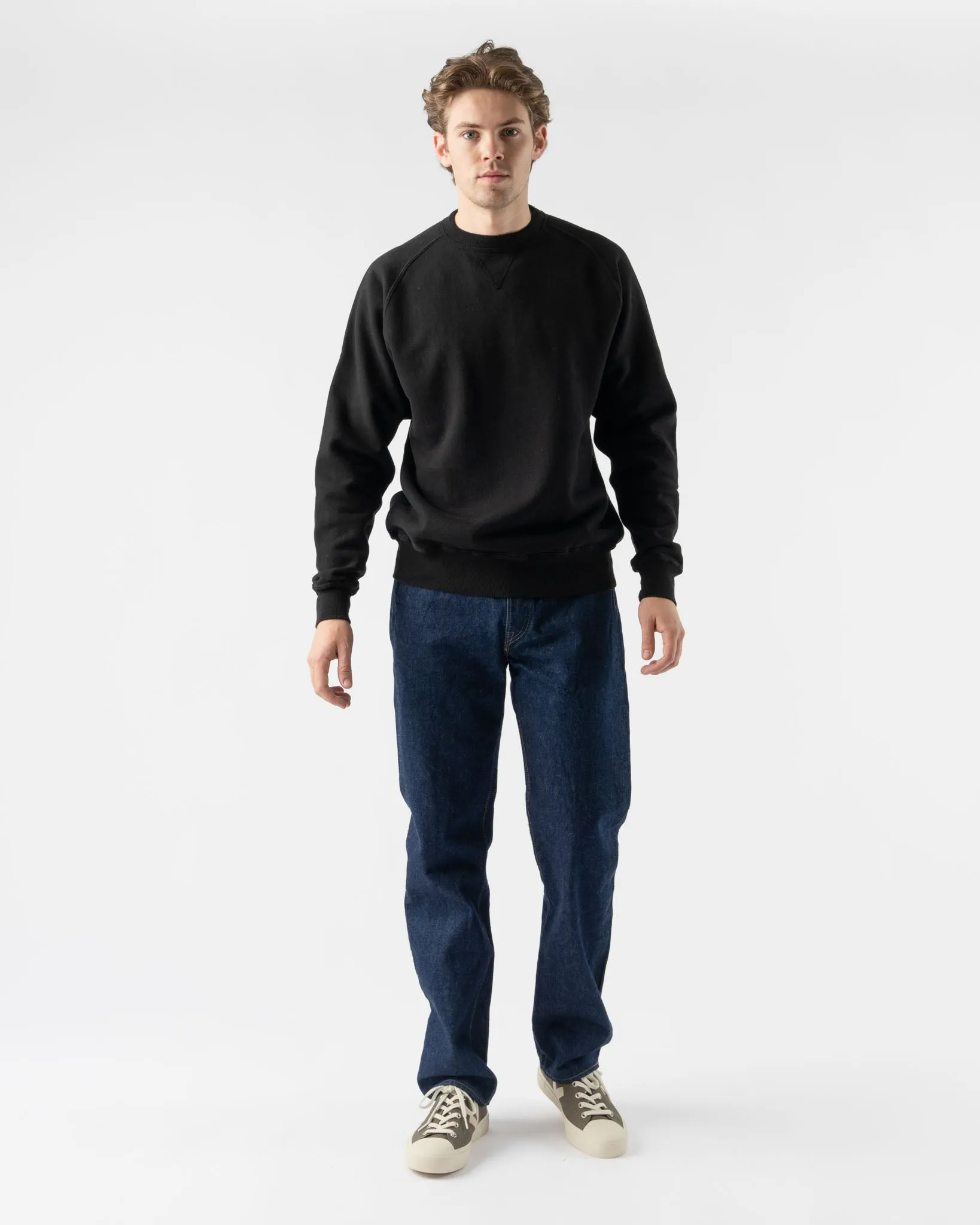 Sunray Sportwear Puamana Crew Neck Raglan Sweatshirt in Anthracite